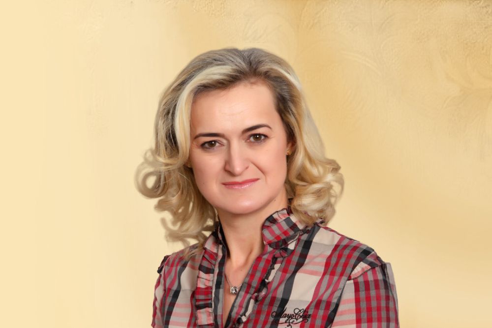 Rólunk